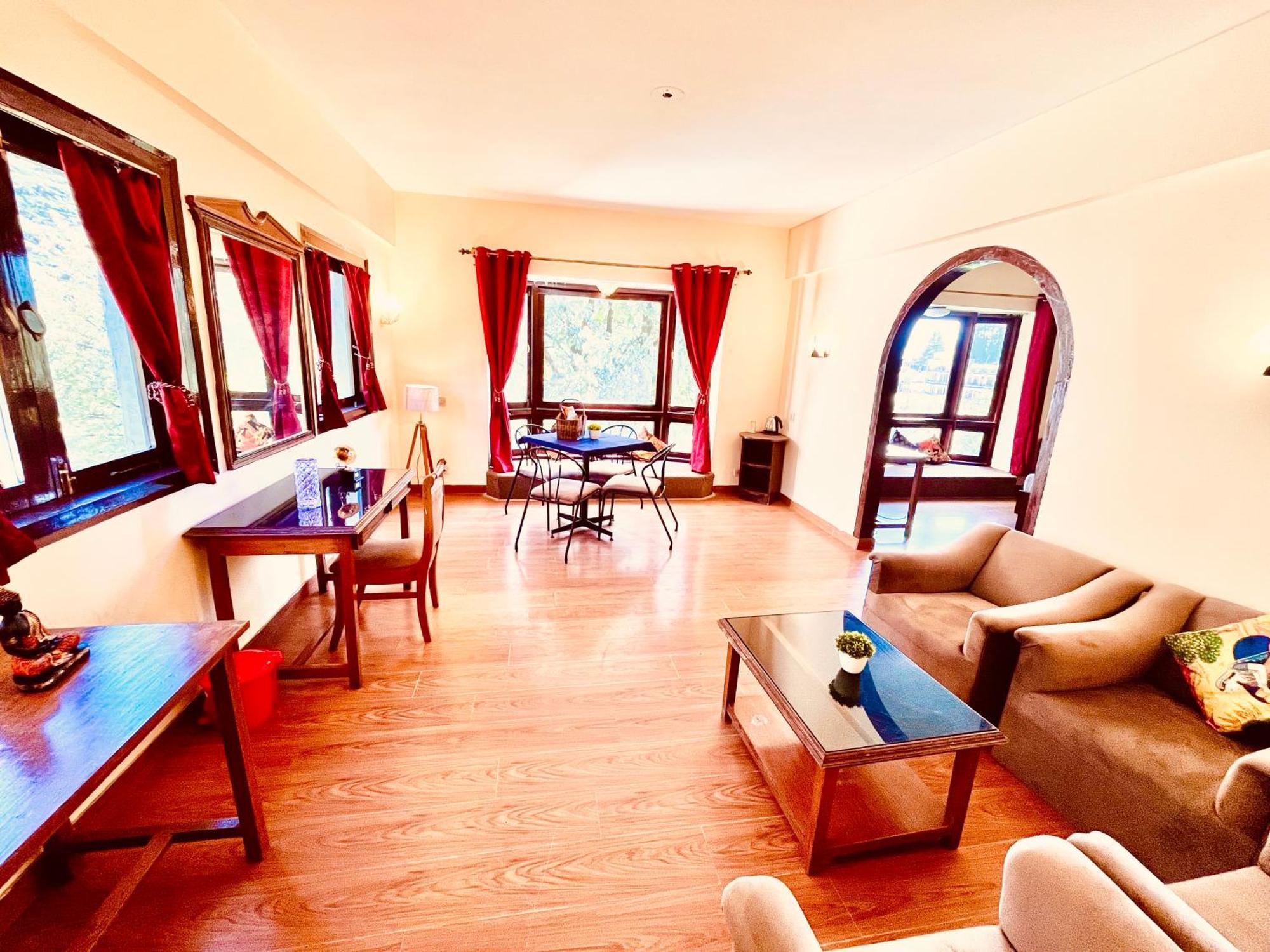 Sagar Heritage Resort, Near Mall Road Manali Bagian luar foto